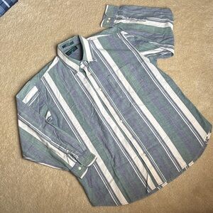 Claybrooke Men's Striped Green and White Shirt